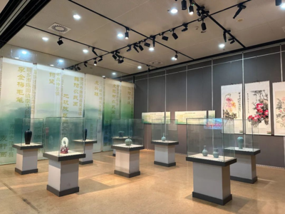 河南省民間文化藝術(shù)之鄉(xiāng)交流展示專(zhuān)題展盛大開(kāi)展